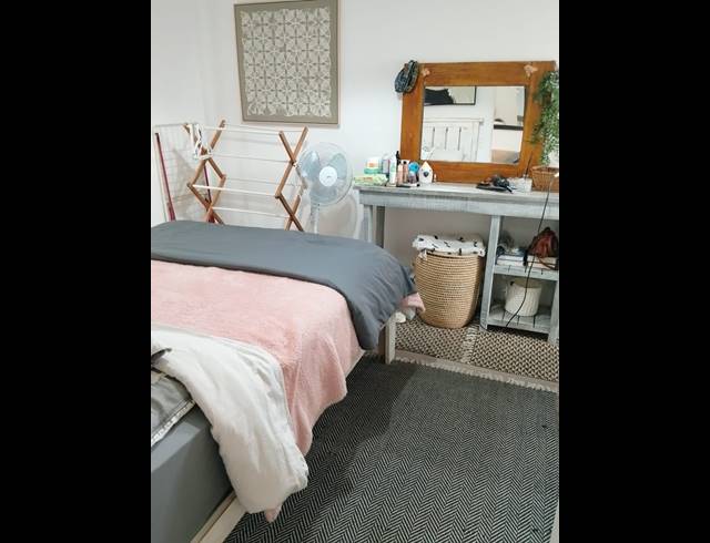 1 bed property to rent in GREENWAYS